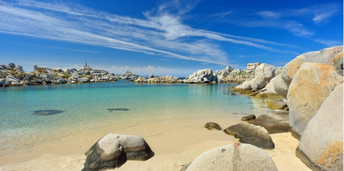 location Iles Lavezzi